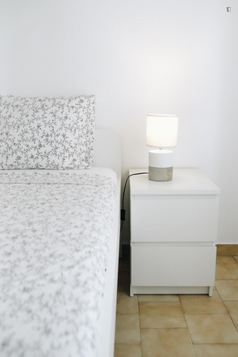 Sunny 2-bedroom flat in the centre of Quarteira - Gallery - 24