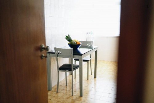 Sunny 2-bedroom flat in the centre of Quarteira - Gallery - 5