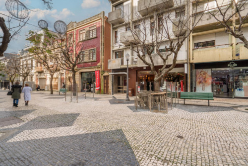 Spacious 3-bedroom flat in Espinho - Gallery - 22