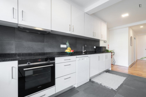 Spacious 3-bedroom flat in Espinho - Gallery - 73