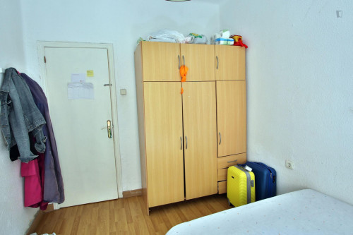 Alluring double bedroom in L'Amistat