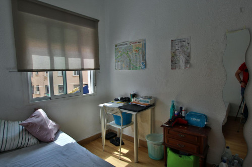 Alluring double bedroom in L'Amistat