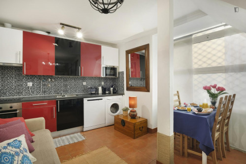 Lovely and bright duplex close to Ascensor da Bica - Gallery - 8