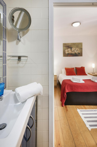 Lovely and bright duplex close to Ascensor da Bica - Gallery - 17