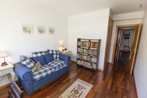 Classy 3-bedroom apartment in Oliveira do Castelo - Gallery - 9