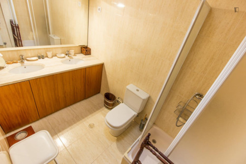 Classy 3-bedroom apartment in Oliveira do Castelo - Gallery - 38
