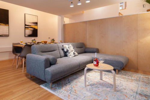 Central 4-bedroom house house with terrace close to Jardim do Morro - Gallery - 24