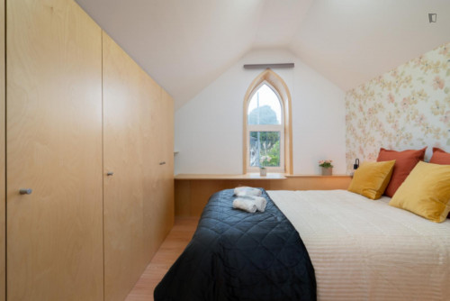 Central 4-bedroom house house with terrace close to Jardim do Morro - Gallery - 14