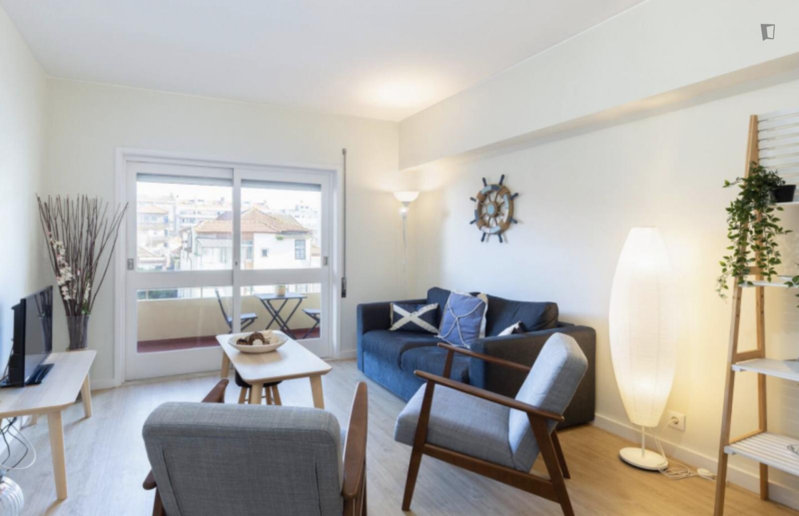 Exquisite 3-Bedroom Flat In Matosinhos - 1