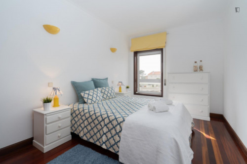 Spacious 3-bedroom beach house, in Esposende