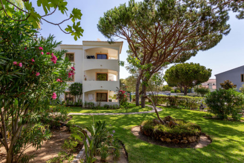 Fresh and sunny 2-bedroom flat near Praia da Falésia  - Gallery - 5