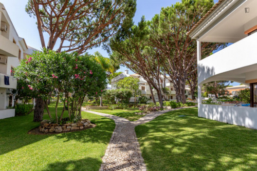 Fresh and sunny 2-bedroom flat near Praia da Falésia  - Gallery - 7