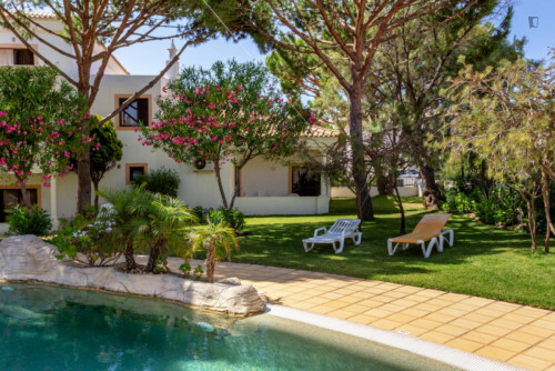 Fresh and sunny 2-bedroom flat near Praia da Falésia  - Gallery - 10