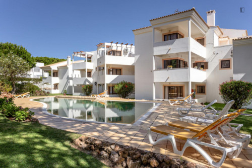 Fresh and sunny 2-bedroom flat near Praia da Falésia  - Gallery - 9