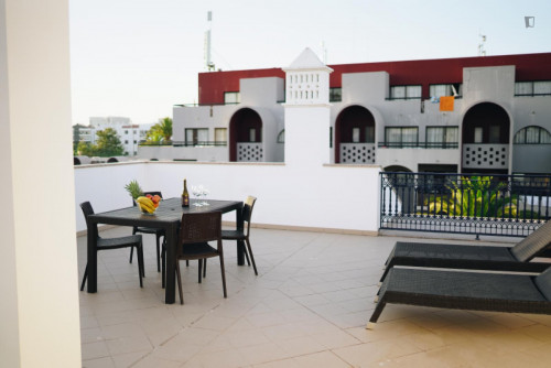 Bright and sunny 1-bedroom flat em Santa Eulália - Gallery - 22