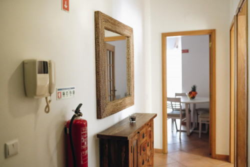 Bright and sunny 1-bedroom flat em Santa Eulália - Gallery - 10