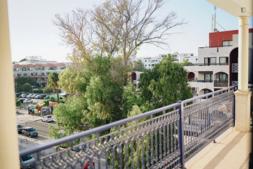 Bright and sunny 1-bedroom flat em Santa Eulália - Gallery - 35