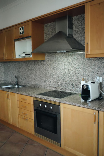 Bright and sunny 1-bedroom flat em Santa Eulália - Gallery - 41