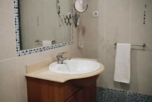 Bright and sunny 1-bedroom flat em Santa Eulália - Gallery - 47