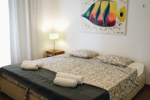 Bright and sunny 1-bedroom flat em Santa Eulália