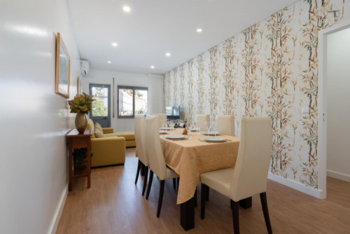 Inviting 3-bedroom apartment with balcony next to Jardim Morro - Gallery - 35