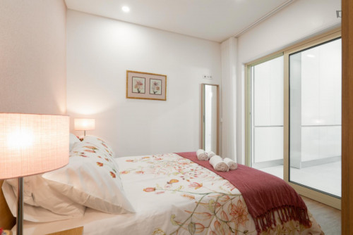 Inviting 3-bedroom apartment with balcony next to Jardim Morro - Gallery - 3