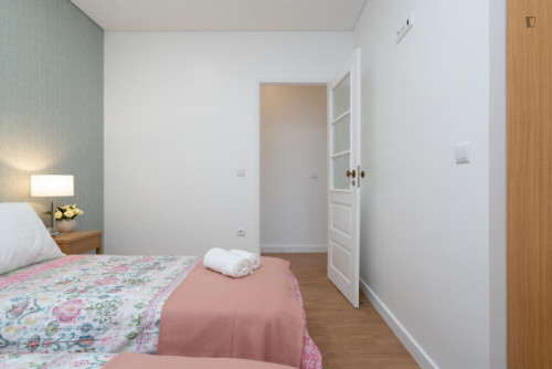 Inviting 3-bedroom apartment with balcony next to Jardim Morro - Gallery - 13