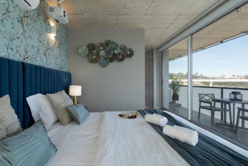 Luxurious 3-bedroom apartment with balcony close to General Torres train station - Gallery - 58