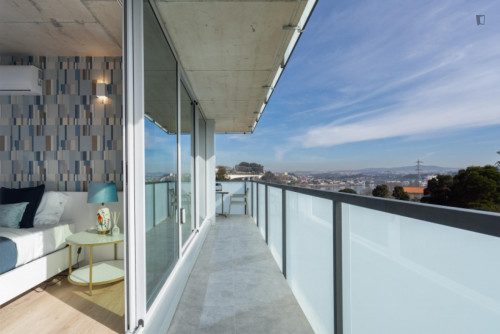 Luxurious 3-bedroom apartment with balcony close to General Torres train station - Gallery - 41