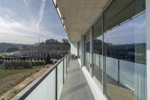 Luxurious 3-bedroom apartment with balcony close to General Torres train station - Gallery - 12