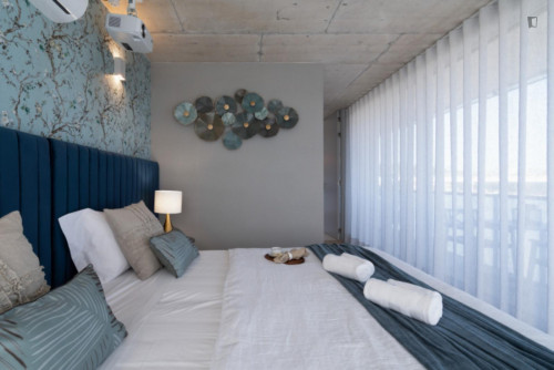 Luxurious 3-bedroom apartment with balcony close to General Torres train station - Gallery - 61