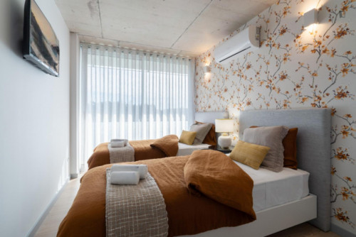 Luxurious 3-bedroom apartment with balcony close to General Torres train station - Gallery - 15