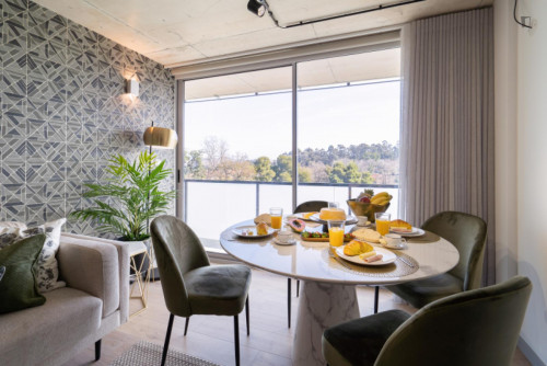 Luxurious 3-bedroom apartment with balcony close to General Torres train station - Gallery - 44