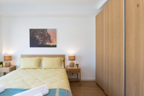 Cool 2-bedroom apartment with large terrace right next to General Torres train station - Gallery - 29