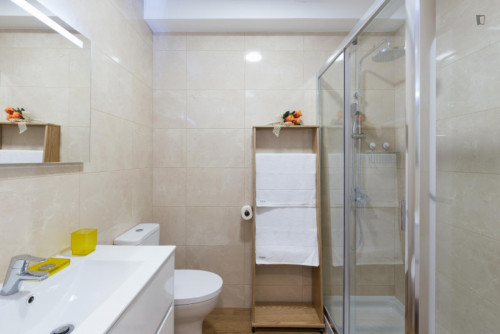 Cool 2-bedroom apartment with large terrace right next to General Torres train station - Gallery - 50