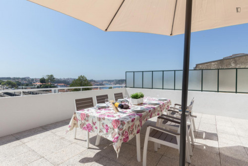 Cool 2-bedroom apartment with large terrace right next to General Torres train station - Gallery - 44
