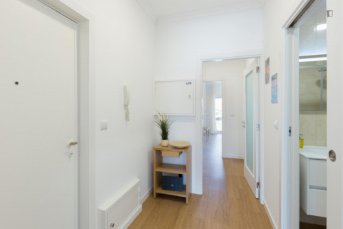 Cool 2-bedroom apartment with large terrace right next to General Torres train station - Gallery - 13