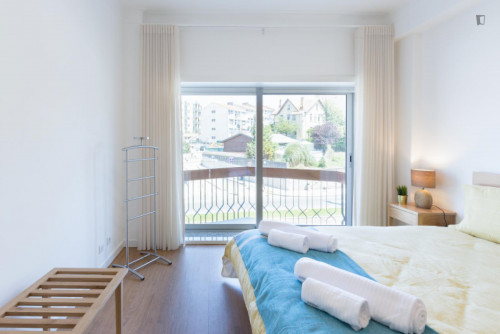 Cool 2-bedroom apartment with large terrace right next to General Torres train station - Gallery - 31