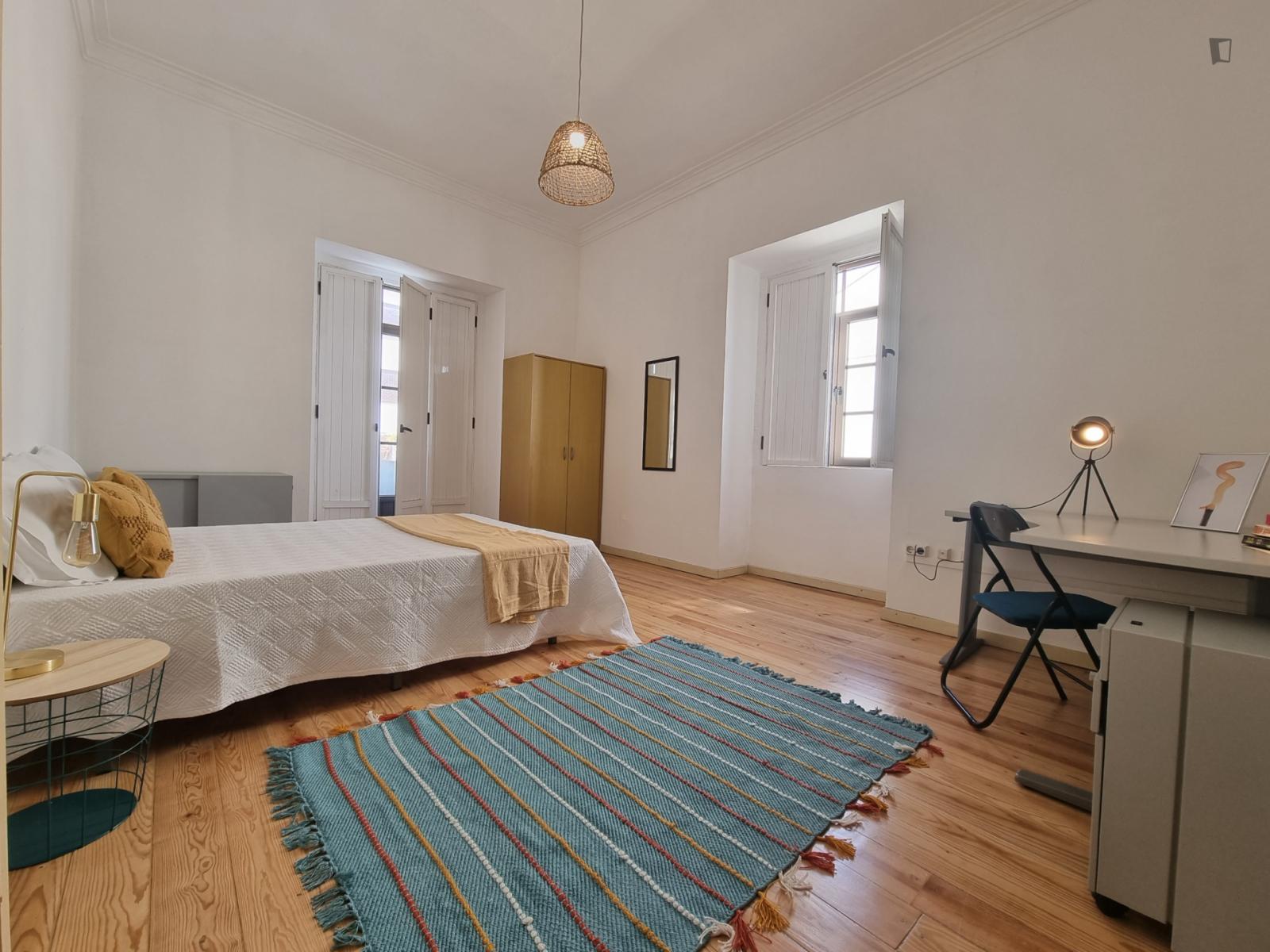  Big 4-Bedroom Apartment Near Universidade De Coimbra  -  Big 4-bedroom apartment near Universidade de Coimbra  - Gallery -  1