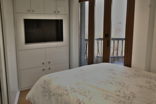Amazing 1-bedroom apartment near Plaza del Humilladero