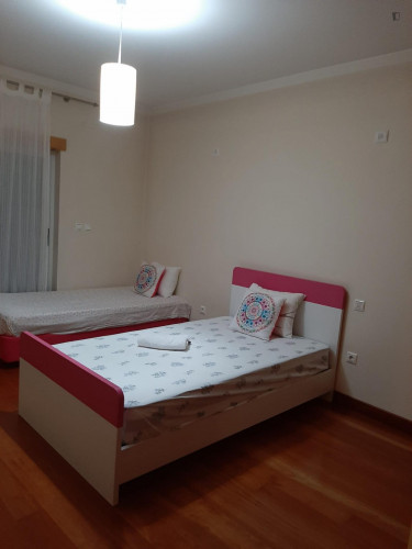 Charming flat close to Entroncamento train station - Gallery - 10