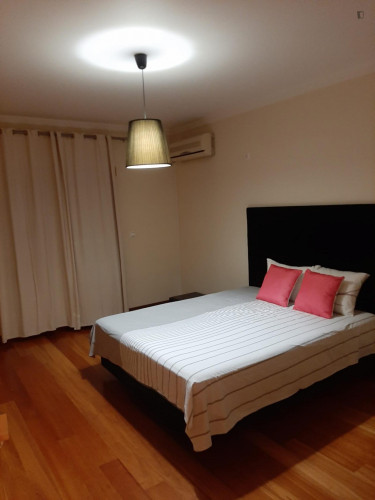 Charming flat close to Entroncamento train station