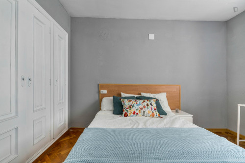 Posh double bedroom near the Amistat-Casa de Salud metro - Gallery - 18