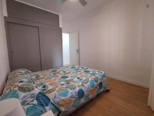 Very cool double bedroom near the Jardín de la Constitución