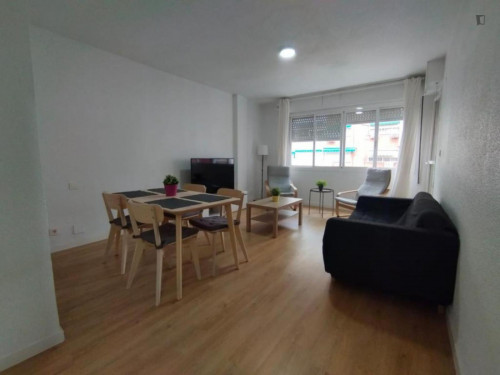 Very cool double bedroom near the Jardín de la Constitución