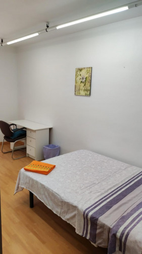 Welcoming double bedroom in Santa Eulalia