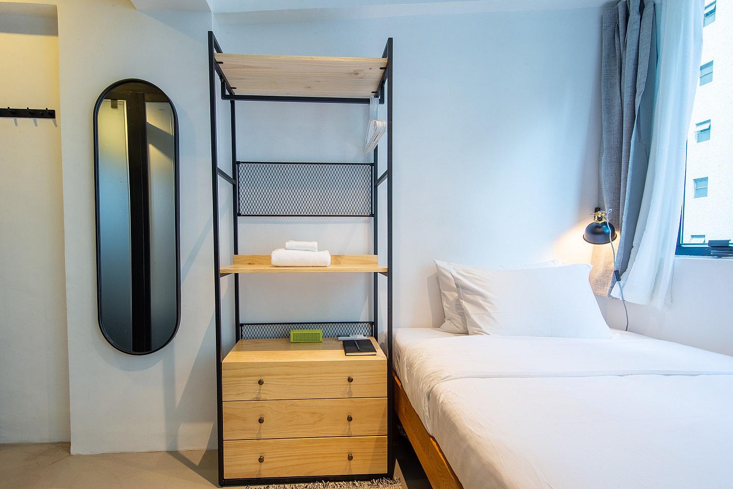 Master Room 1 - 6