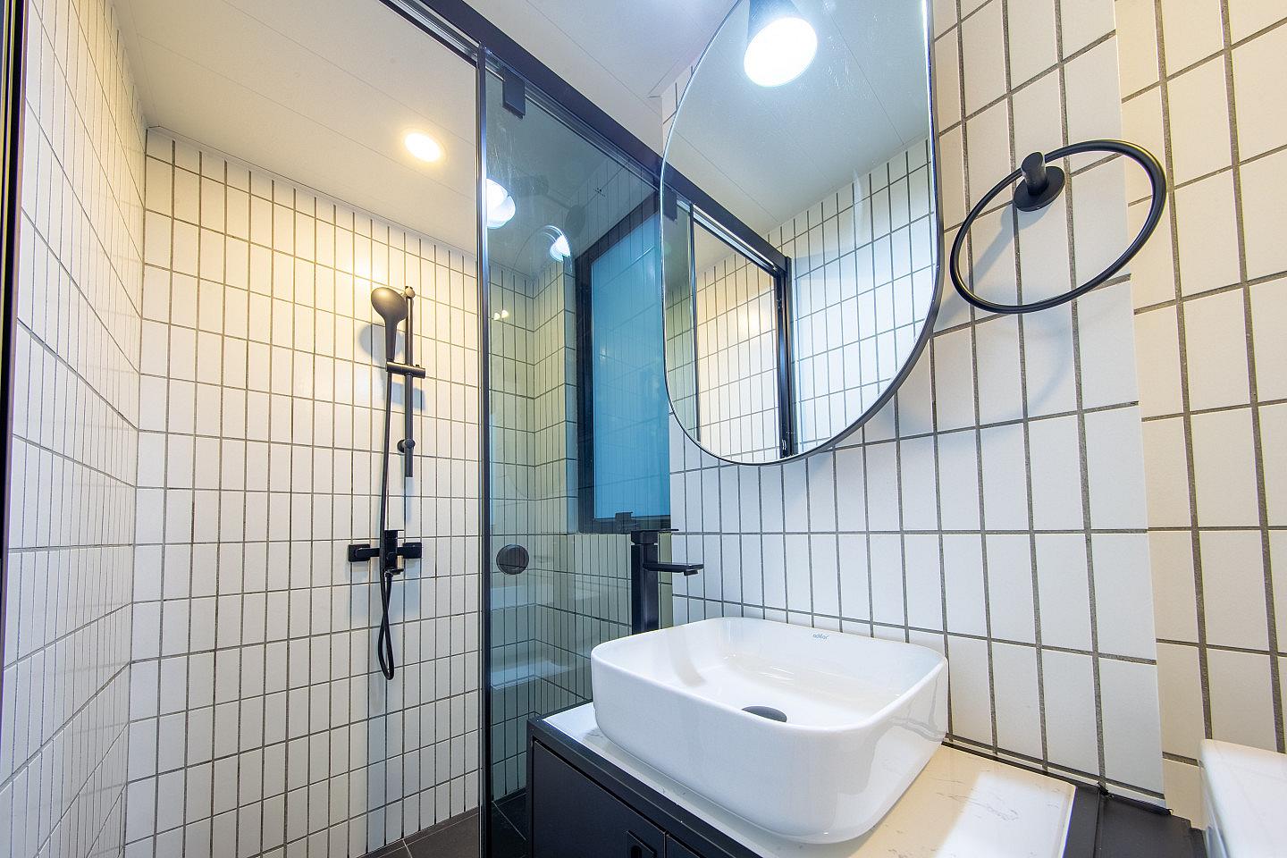 Master Room 3 - 12