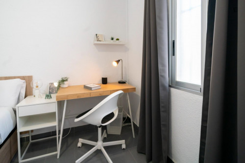 Enjoyable double bedroom near Plaça de Bous de València  - Gallery -  5