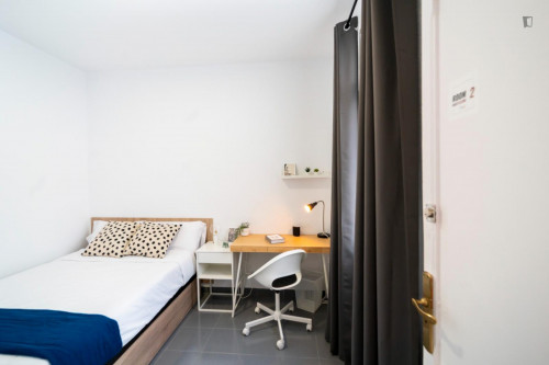 Enjoyable double bedroom near Plaça de Bous de València